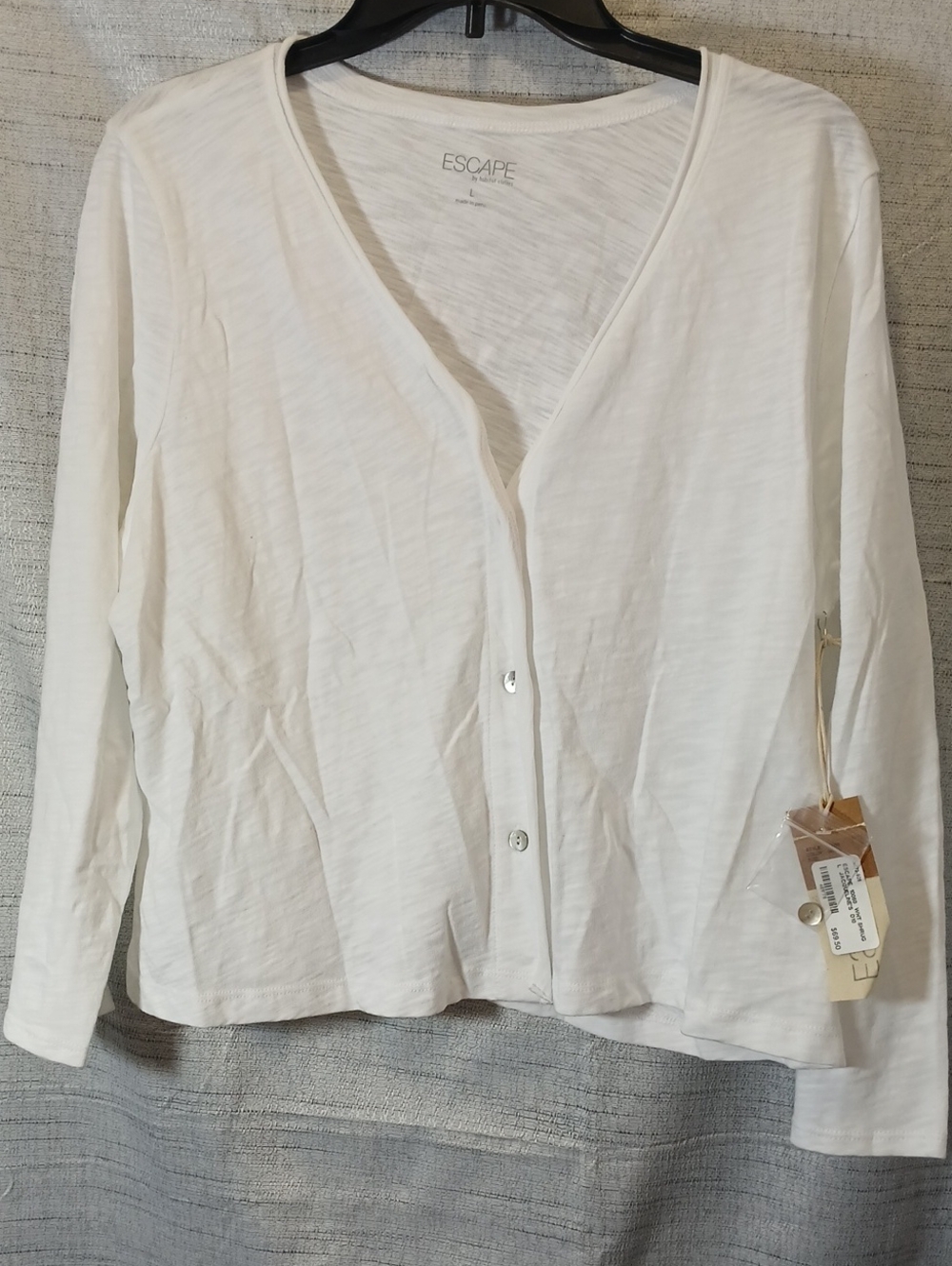 ESCAPE By Habitat Lightweight White Long- Sleeve  Button Cardigan Sz L NWT